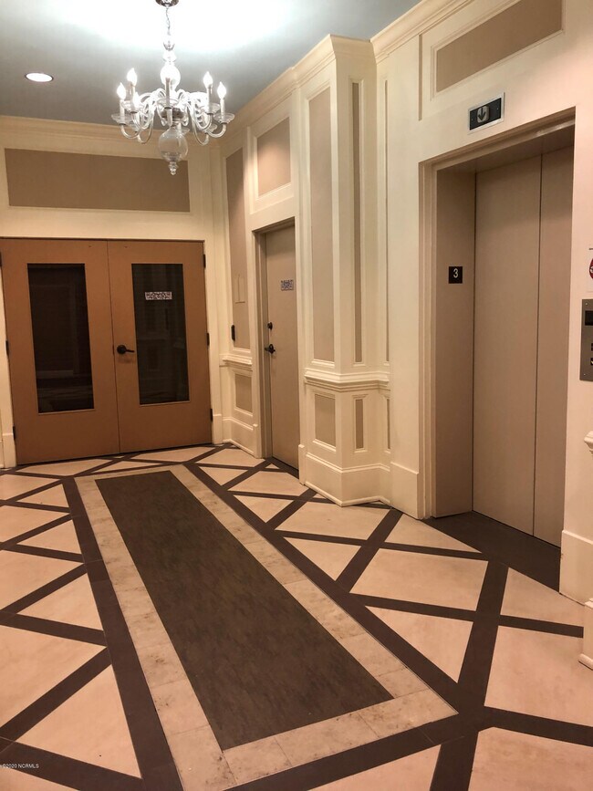 Foto del edificio - 6831 Main St