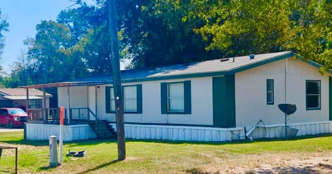 Building Photo - 114B Ava Ln