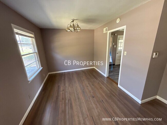 Foto del edificio - 3701 Bedford Ln