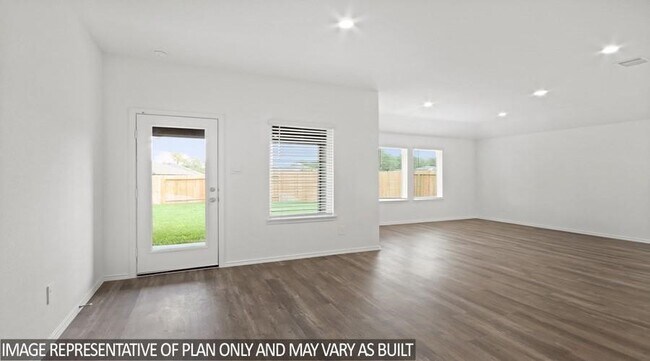 Building Photo - 1021 Llano Trl