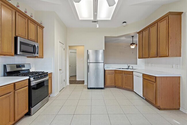 Foto del edificio - 11214 Amaranth Ln