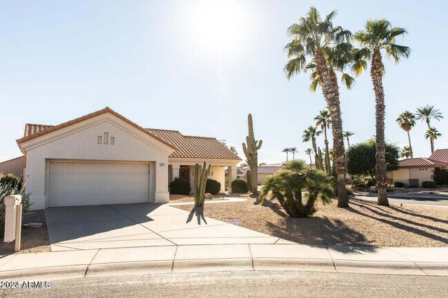 Building Photo - 22807 N Las Vegas Dr