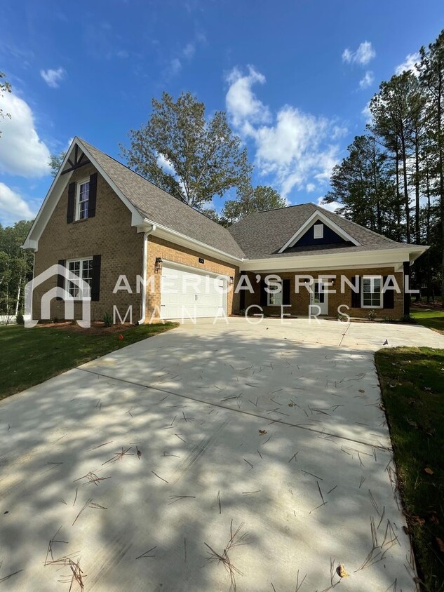 Foto principal - Home for Rent in Union Grove, AL!!! Availa...