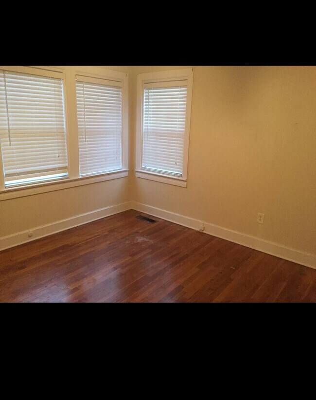 620 Woodland Rd, Florence, AL 35630 House for Rent in Florence, AL