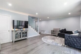 Building Photo - 7046 De Celis Pl