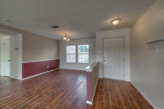 Building Photo - 2623 Andres Way
