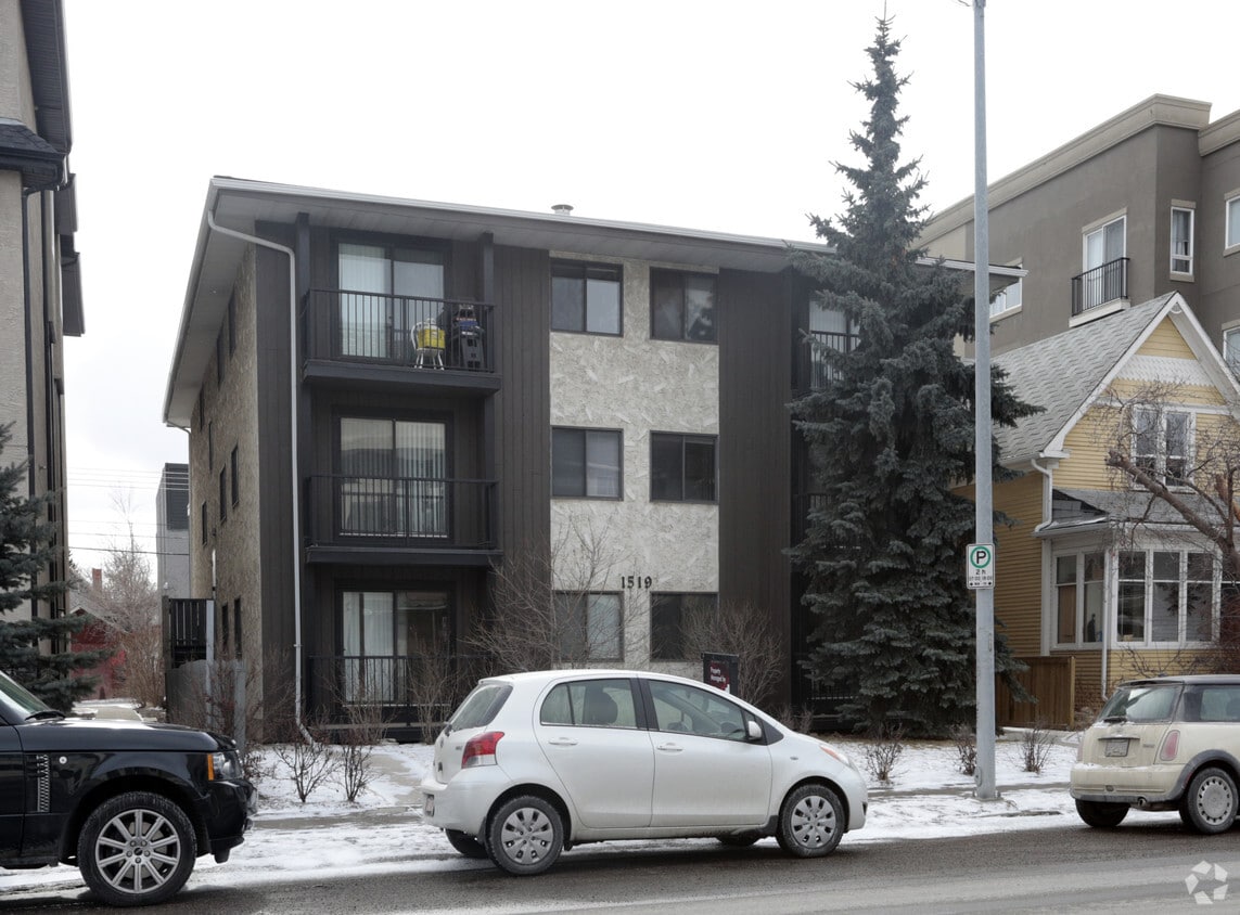 Primary Photo - Mainstreet Sunalta Apartments