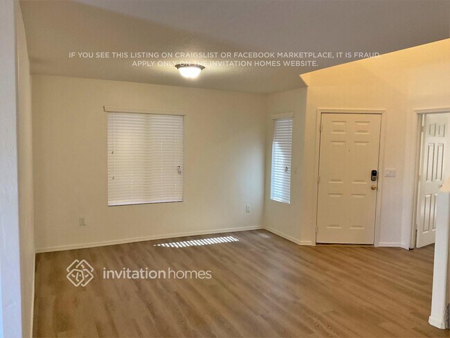 Foto del edificio - 526 W Princeton Ave