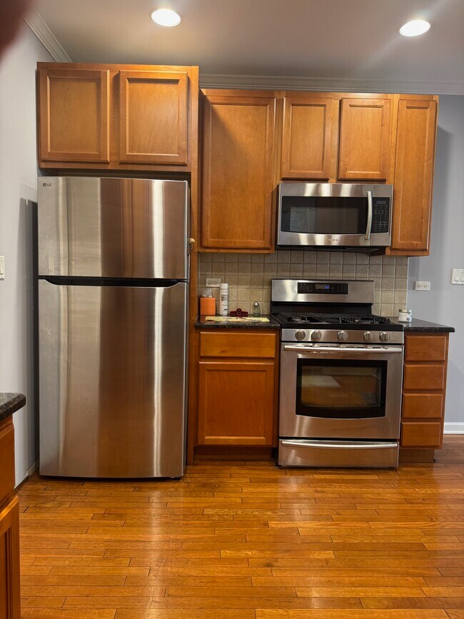 Foto del edificio - 3734 N Harlem Ave