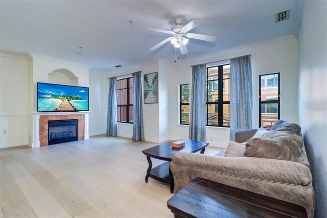 Building Photo - 2741 Via Cipriani