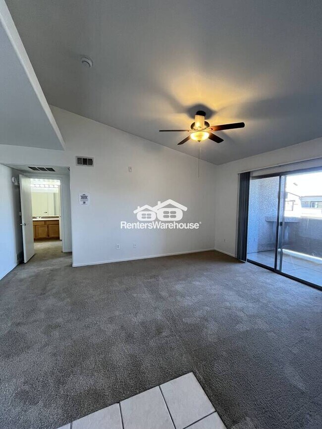 Building Photo - $500 move in rent concession. One bedroom One bath highly desired neighborhood.