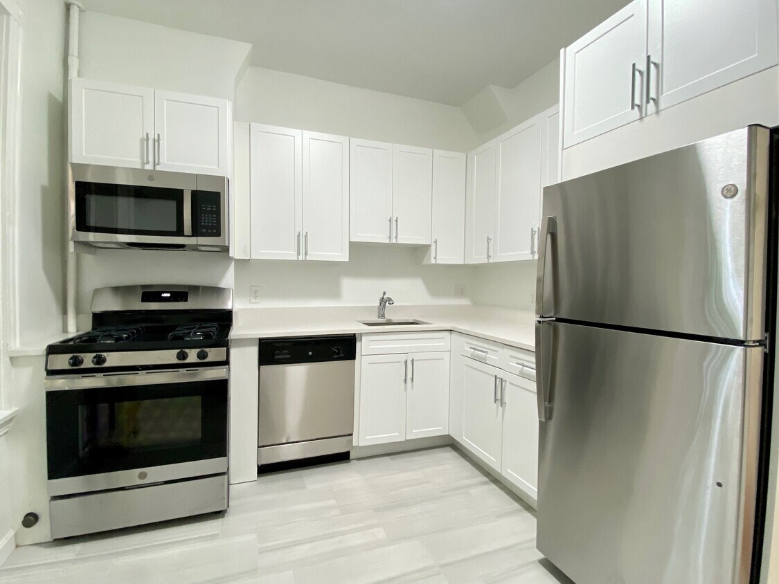 Foto principal - 87 Brighton Ave
