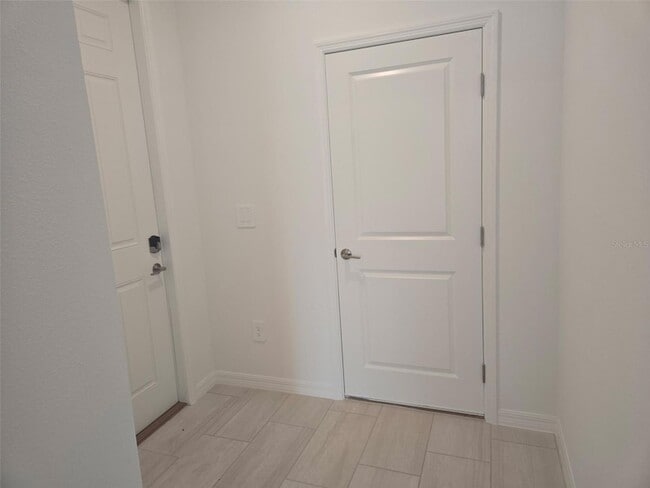 Building Photo - 9872 Dancing Goat Pl