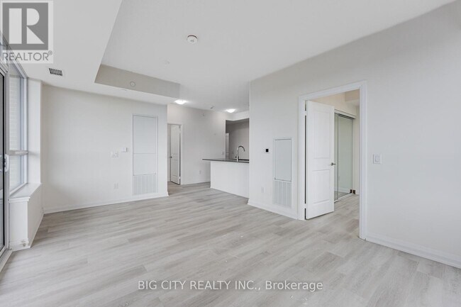 Building Photo - 3260 Sheppard Ave E