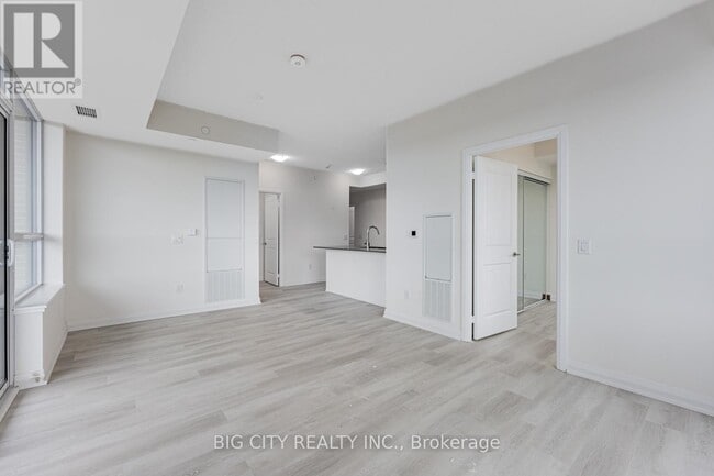 Photo du bâtiment - 3260 Sheppard Ave E