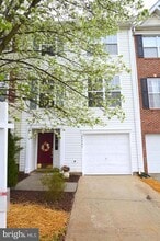 Building Photo - 45541 Clear Spring Terrace