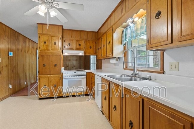 Foto del edificio - 601 Boardman Rd