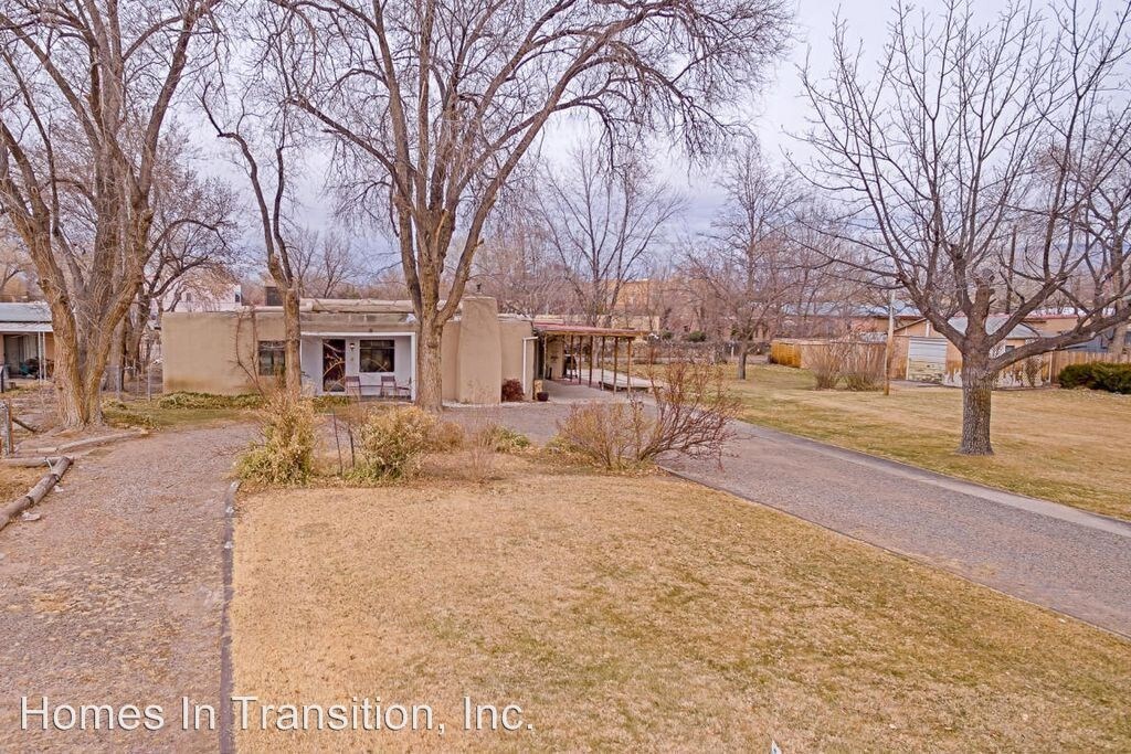 Primary Photo - 3 br, 2 bath House - 3205 Beach Rd NW