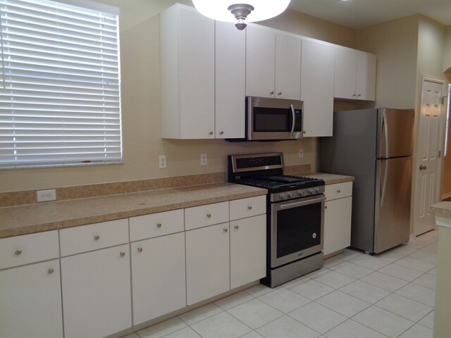 Foto del edificio - 12719 Bramfield Dr