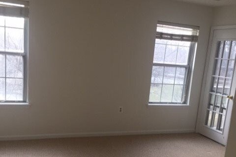 Foto del edificio - 2926 Yarling Ct