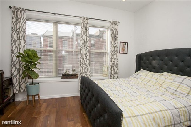 Building Photo - 407 Fairmount Ave