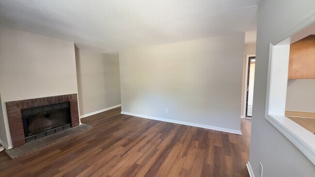 Foto del edificio - Updated 2 Bedroom Unit!