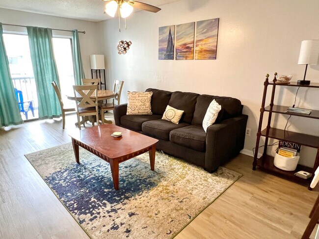 Building Photo - 330 Bluefish Dr