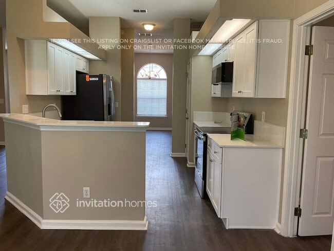 Building Photo - 12243 Mantle Dr