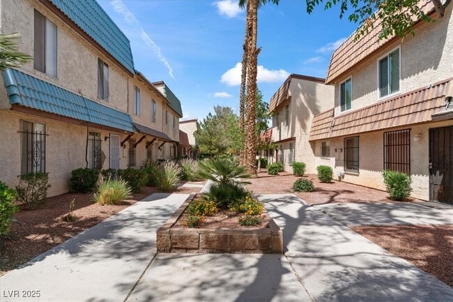 Building Photo - 4000 Visby Ln