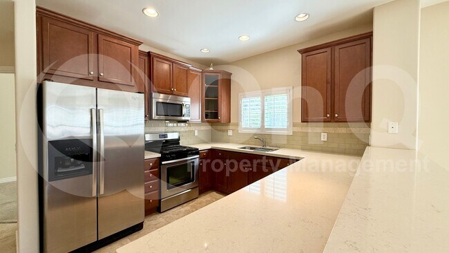 Building Photo - 5350 E Deer Valley Dr