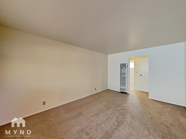 Building Photo - 2376 Sutter Ave