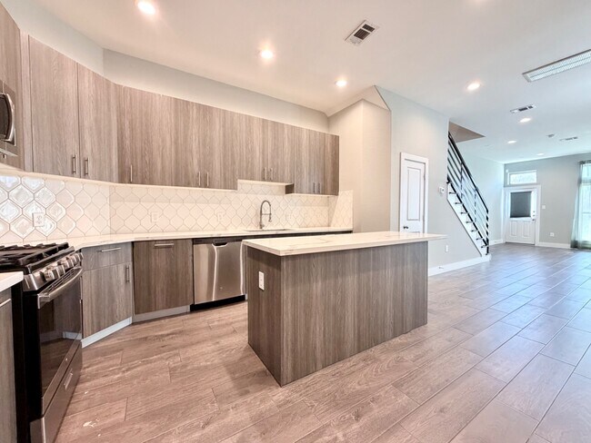 Foto del edificio - 8404 Safeguard St