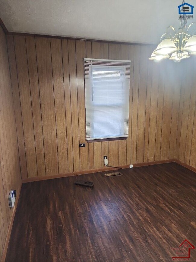 Foto del edificio - 193 Schelley Rd