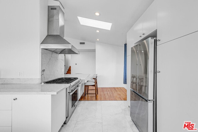 Foto del edificio - 3632 Amesbury Rd