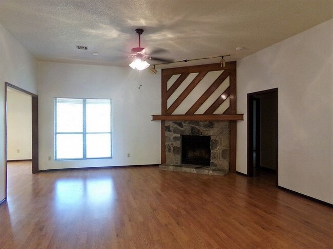 Foto del edificio - 11128 Windmill Rd