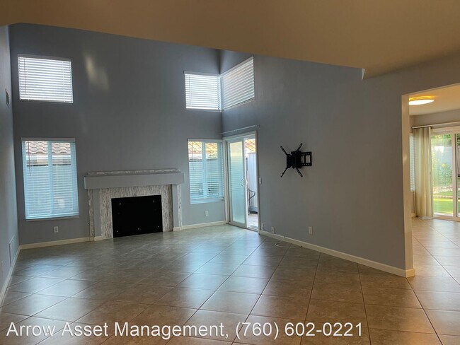 Foto del edificio - 3 br, 2.5 bath House - 2178 Redwood Crst