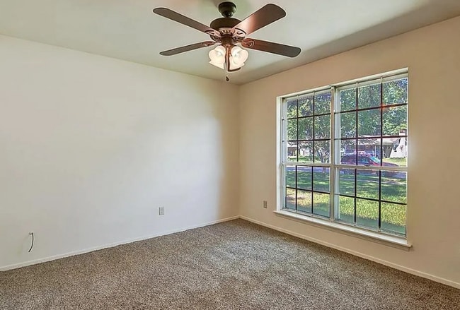 Building Photo - 1517 Fox St