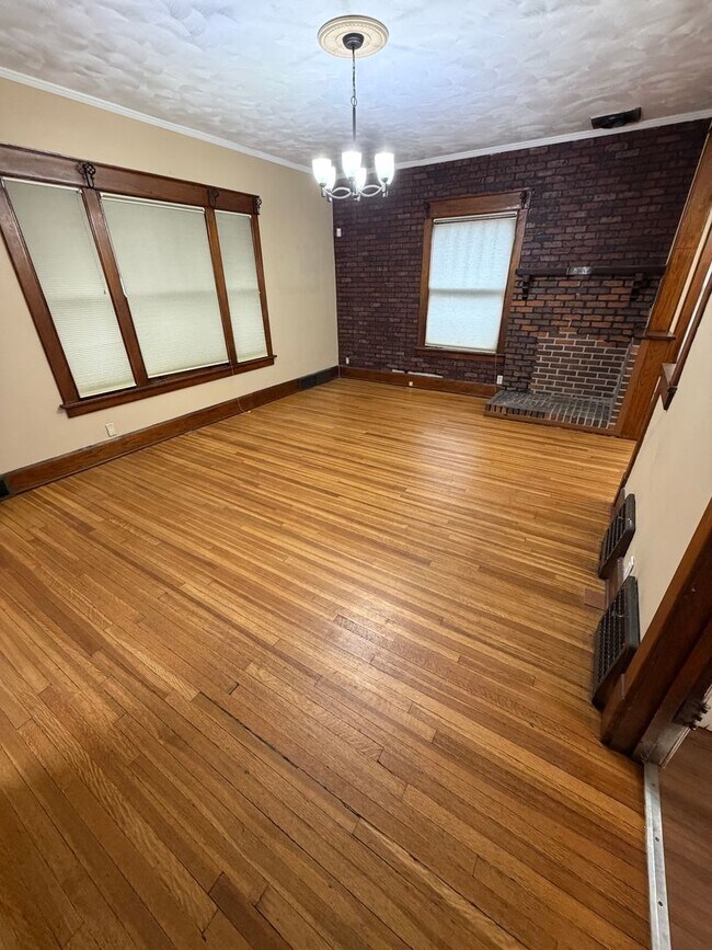 Foto del edificio - Spacious 4-Bedroom Home – Great Value in Des Moines!