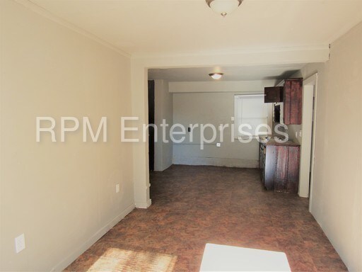 Foto del edificio - 1613 E Park Pl