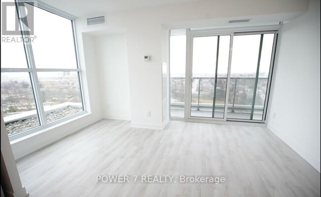 Building Photo - 160 Flemington Rd