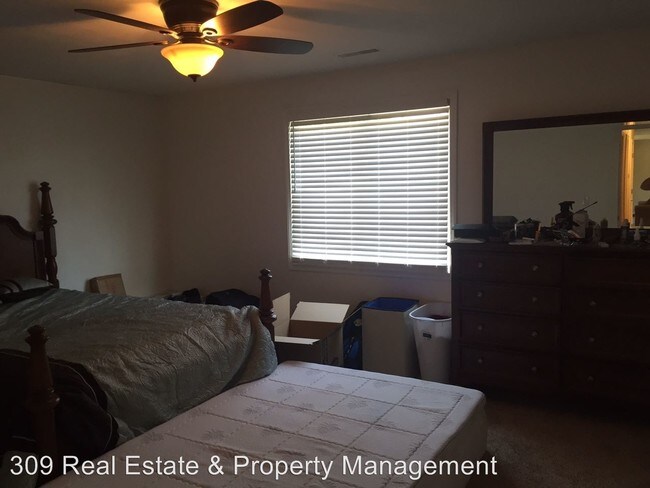 Foto del edificio - 7110 N Rockvale Dr