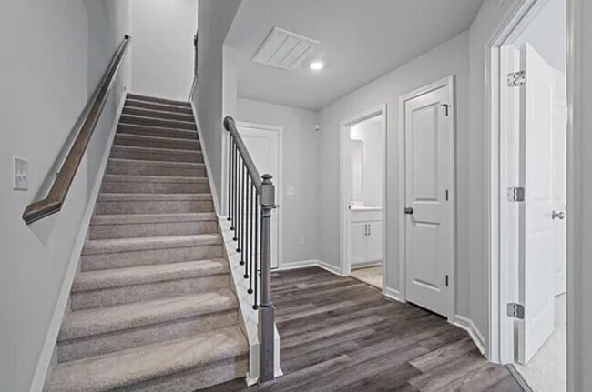 Building Photo - 183 Ivy Vine Wy