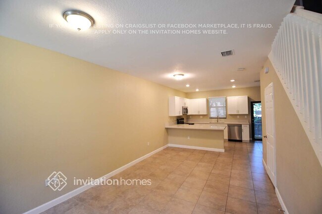 Foto del edificio - 1643 SW 28th St