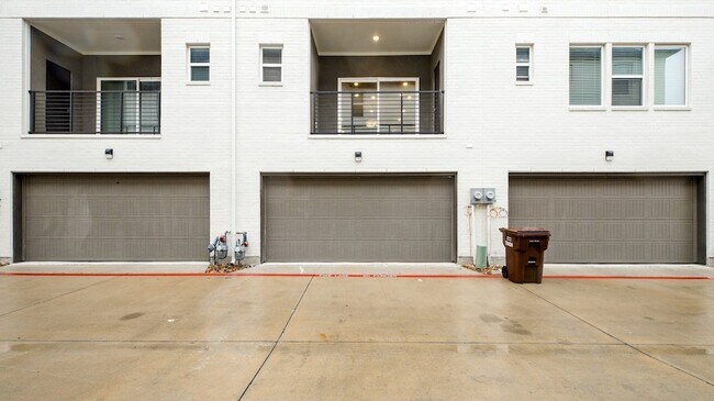 Foto del edificio - 3364 Norris St