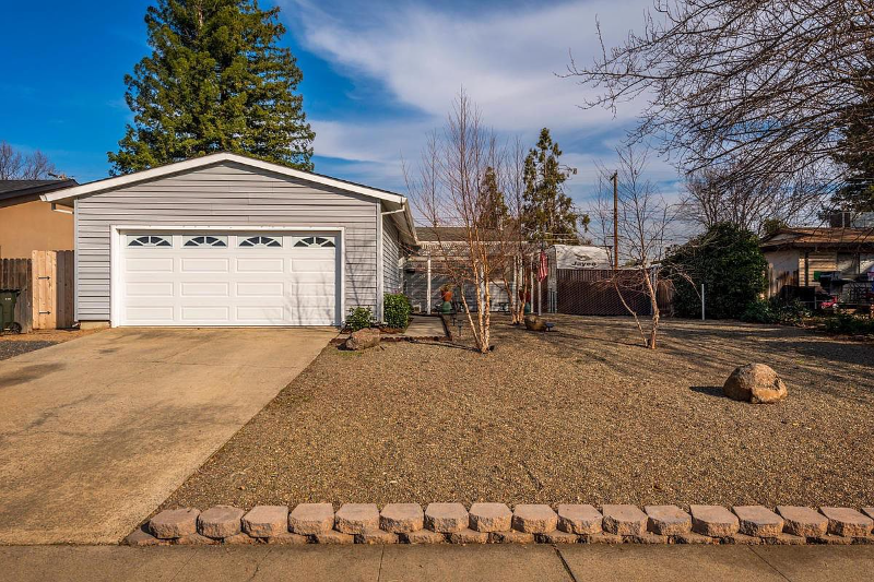 Primary Photo - 2359 Pinturo Way