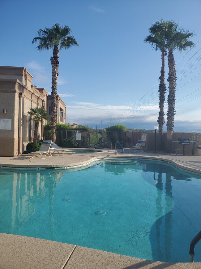 Foto del edificio - 10401 N Saguaro Blvd
