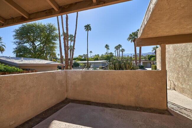 Foto del edificio - 72754 Pitahaya St