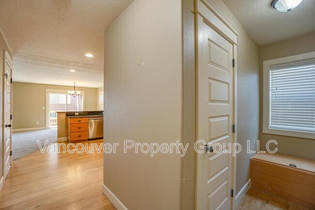 Foto del edificio - 3052 NW 47th Dr