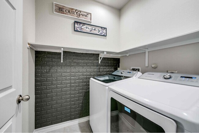 Photo - 10434 Francisco Way House