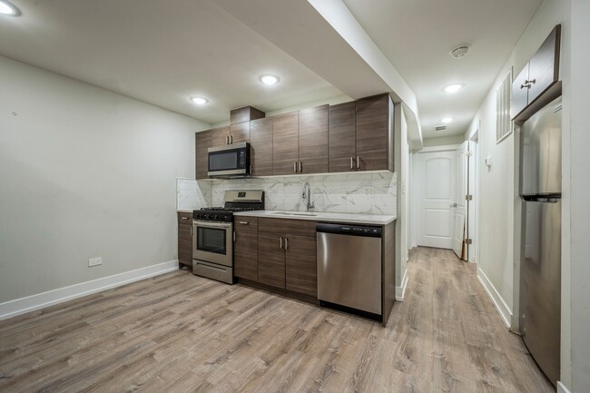 Foto del edificio - 2237 S Sacramento Ave